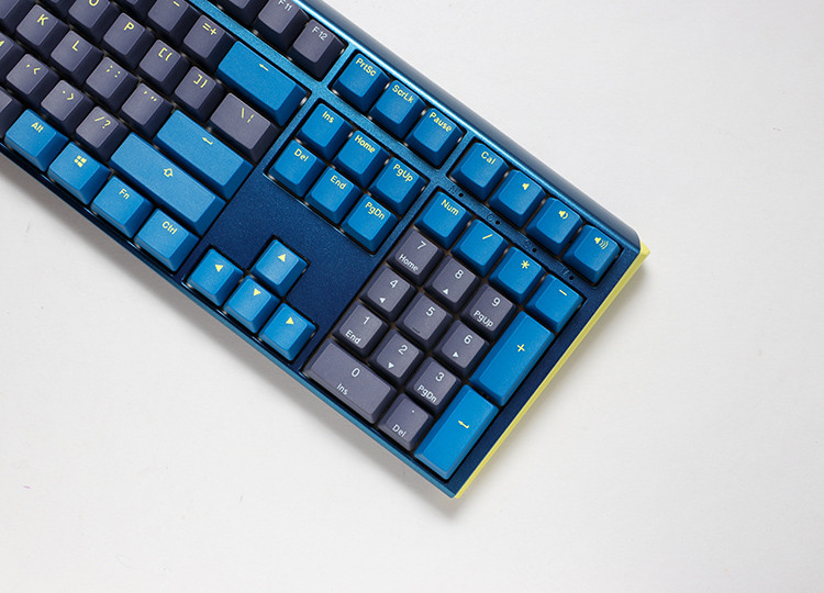 Ducky One 3 Daybreak RGB Mechanical Keyboard - Cherry MX Blue (DKON2108ST-BUSPDDBBHHC1)