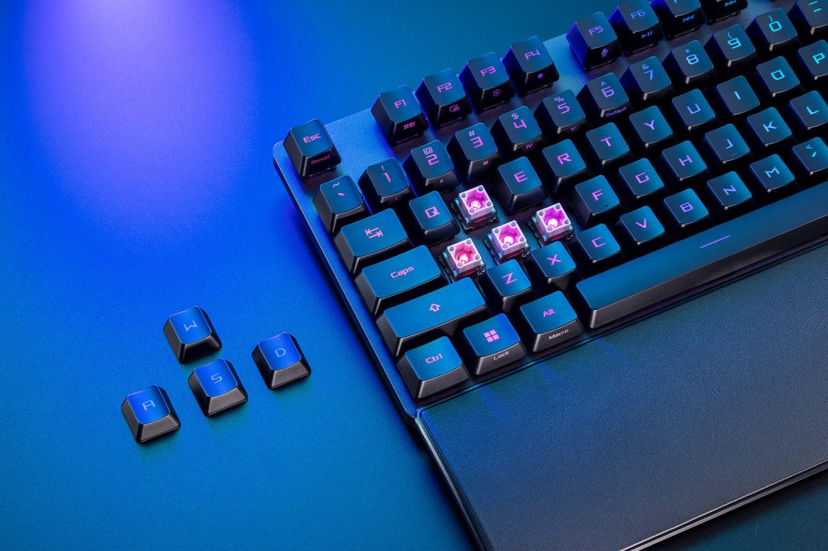Asus XA12 ROG Strix Scope II RX ABS Doubleshot IP57 Aura Sync Ergonomic Wrist Rest Wired Gaming Keyboard