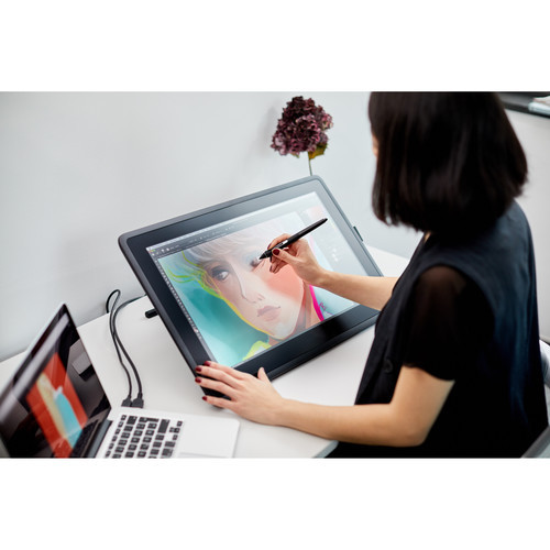 Wacom 21.5" CINTIQ 22 IPS FHD NTSC 72% Creative Pen Display with Wacom Pro Pen 2 - DTK-2260/K0-CX