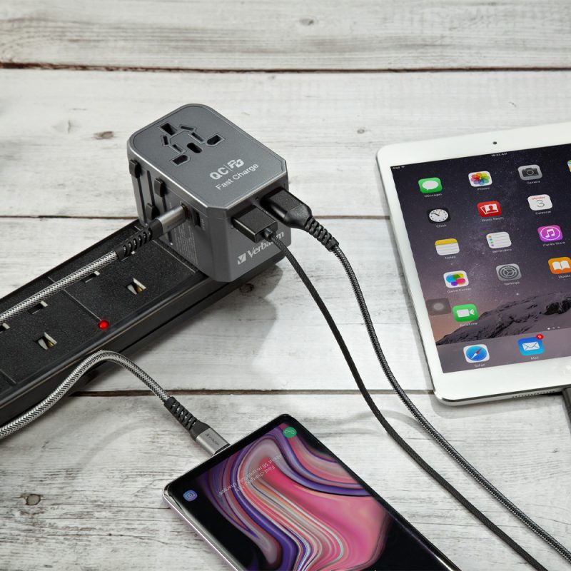Verbatim 66433 4-Ports 45W PD & QC Universal Portable Travel Adapter - Grey